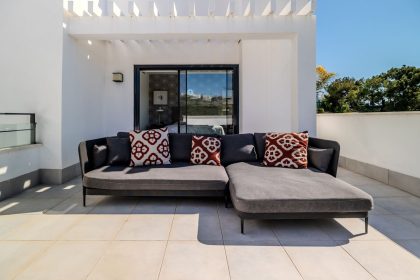 7b75aa392e1c406454980a74602d2d9a - 32