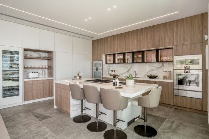 7b8860db0efa0fbd0daee310a8e494de - 12