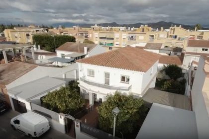 7bdcbdd0e56968bb8af1811934dc49dd - 81