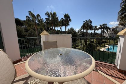 7bdd062efc0777f14295f7af75bcce2b - 13