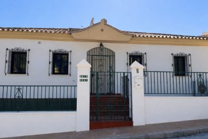 7bdd062efc0777f14295f7af75bcce2b - 19