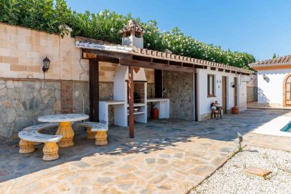 7c1008ac16298f1100c97af19d26f8d3 - 17