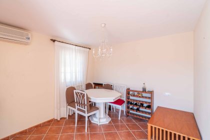 7c1008ac16298f1100c97af19d26f8d3 - 49