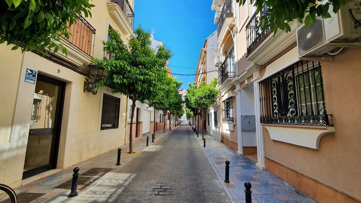 7d21b62c1187ff1b279e1a5578f6d511 - 1