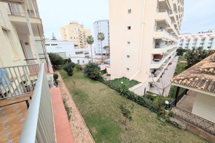 7d863b0b7e2814a17d34de7969e52843 - 13