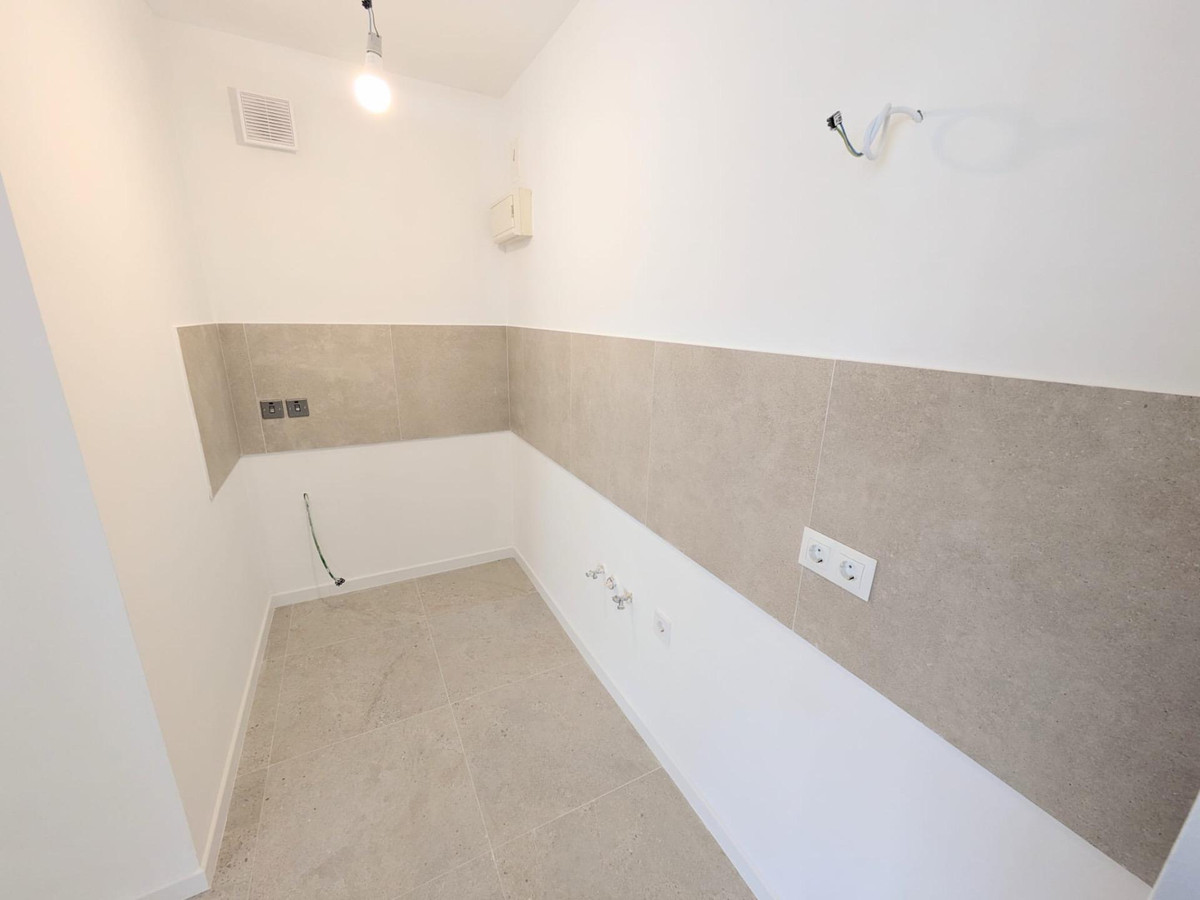 7d863b0b7e2814a17d34de7969e52843 - 9