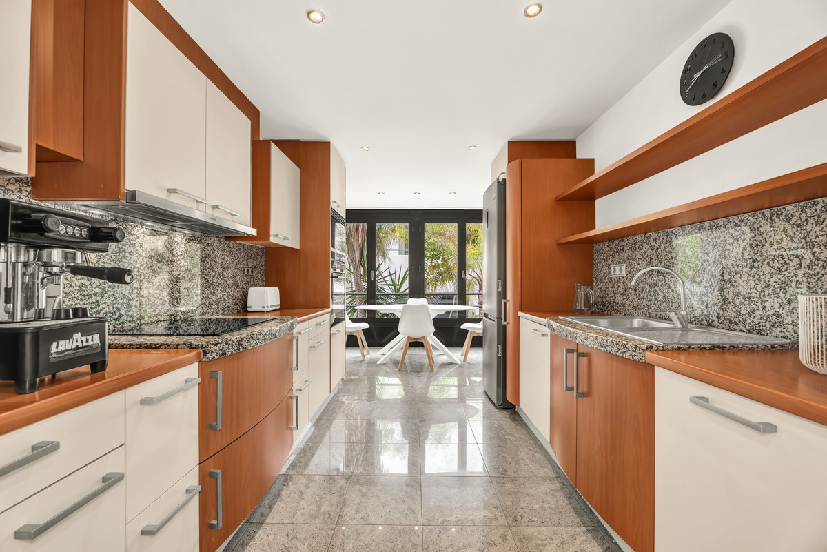 7dfadb47d9b5751472324e2dfa416778 - 4