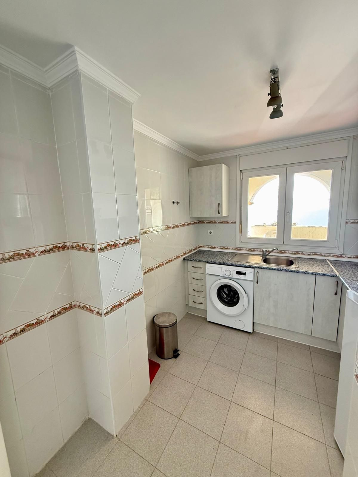 7e716c212dcadff14fce5d81a6a5f3a3 - 12