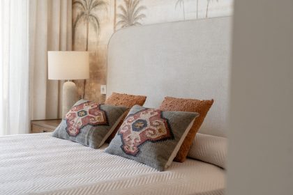 7ec05de16b85eb119071d8e955091d11 - 18