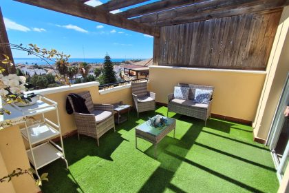 7faa41eb20f245cfb4fbf93bffa85c36 - 1