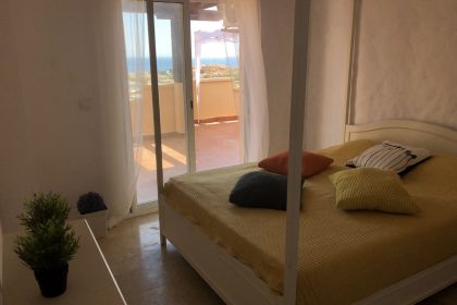 7faa41eb20f245cfb4fbf93bffa85c36 - 7