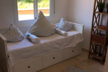 7faa41eb20f245cfb4fbf93bffa85c36 - 8