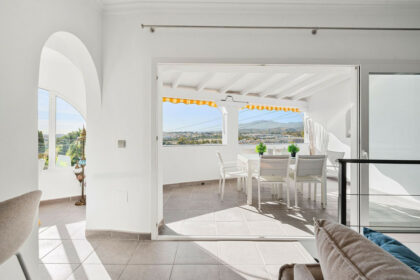 8024b554951e231c5f3ec4bc41ce0735 - 10