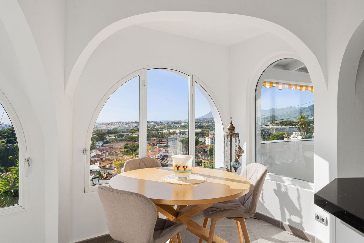 8024b554951e231c5f3ec4bc41ce0735 - 11