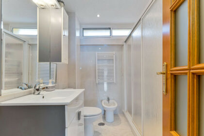 809531c121d248c592e825f47aa17388 - 19