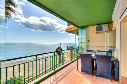 809531c121d248c592e825f47aa17388 - 4