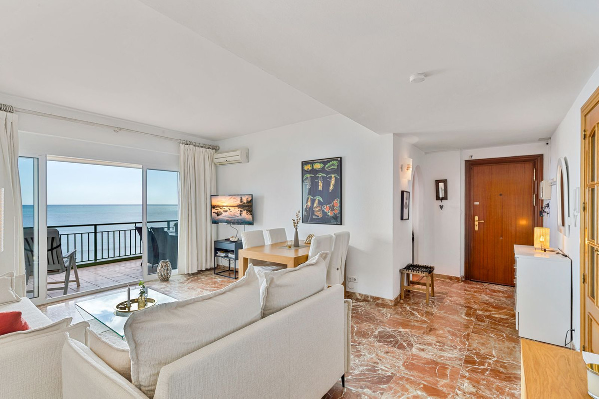 809531c121d248c592e825f47aa17388 - 7