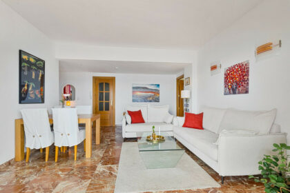 809531c121d248c592e825f47aa17388 - 9