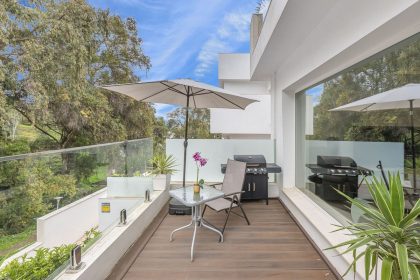 80b811cae1a0a252076d70434dada4b9 - 19