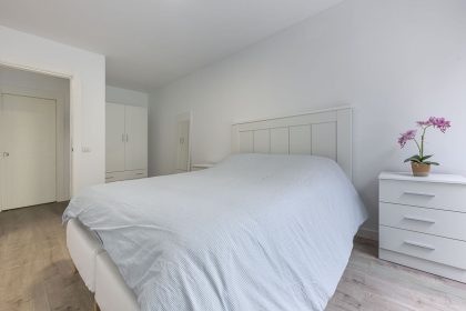 80b811cae1a0a252076d70434dada4b9 - 25