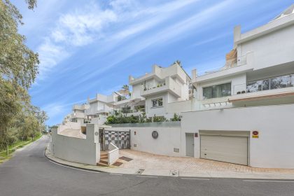 80b811cae1a0a252076d70434dada4b9 - 43