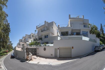 80b811cae1a0a252076d70434dada4b9 - 44