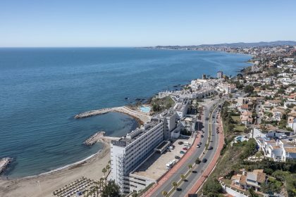 80b811cae1a0a252076d70434dada4b9 - 50