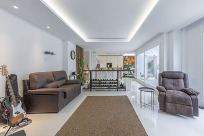 80b811cae1a0a252076d70434dada4b9 - 7