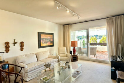 812cd4dd86e1b9dabb5a39dbbc891b38 - 2