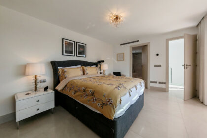 8132f917353d562bfb9bbee5997b251c - 14