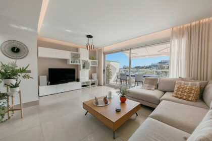 8132f917353d562bfb9bbee5997b251c - 3