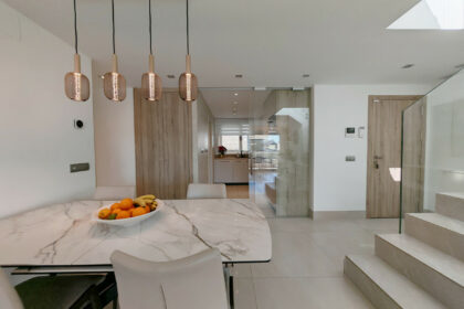 8132f917353d562bfb9bbee5997b251c - 6