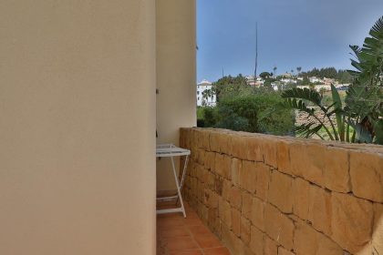 815b186cac468fa03af06bc5da6dafe5 - 28