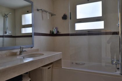 815b186cac468fa03af06bc5da6dafe5 - 37