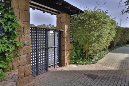 815b186cac468fa03af06bc5da6dafe5 - 48