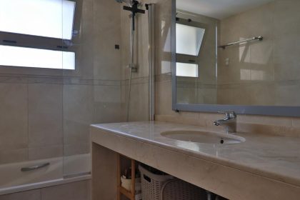 815b186cac468fa03af06bc5da6dafe5 - 8