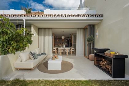 81657c9fe16aef4e3a9c3748445e9c46 - 17