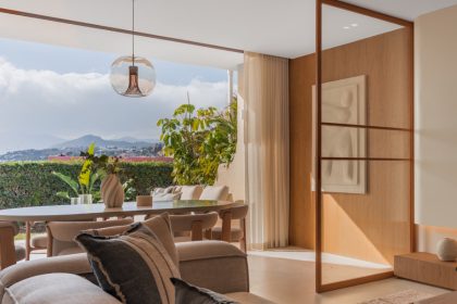 81657c9fe16aef4e3a9c3748445e9c46 - 2