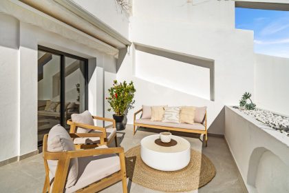 81f3ceaec5ecd428ac5bcb92c124420d - 29