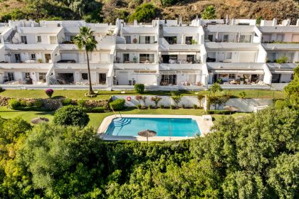 81f3ceaec5ecd428ac5bcb92c124420d - 37