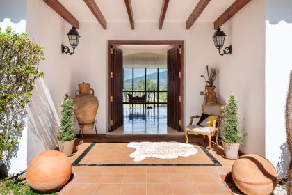 822bf4aca727d0503fd91e6d1a8a3659 - 2