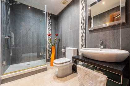 822bf4aca727d0503fd91e6d1a8a3659 - 26