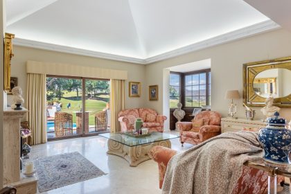 822bf4aca727d0503fd91e6d1a8a3659 - 4