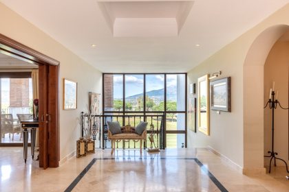 822bf4aca727d0503fd91e6d1a8a3659 - 8