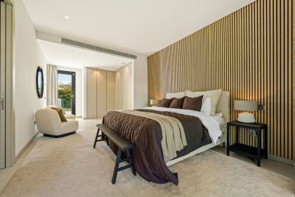 824c9ab8d619a4e4a3b6a1f1acd2af96 - 17