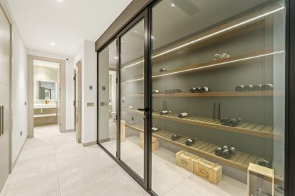 824c9ab8d619a4e4a3b6a1f1acd2af96 - 29