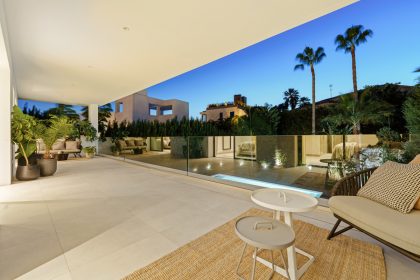 824c9ab8d619a4e4a3b6a1f1acd2af96 - 40