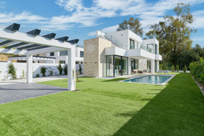 82ba2b96d8ae131281b0c72850bf0a8c - 30