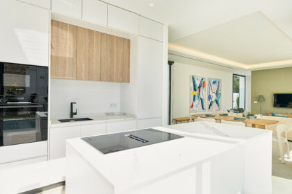 82ba2b96d8ae131281b0c72850bf0a8c - 4