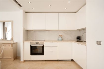 835139e9db9aeb8d4050bcea23e5b909 - 14